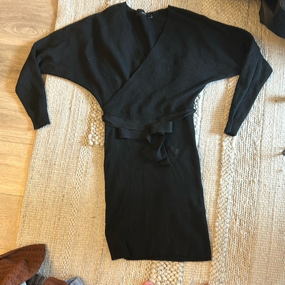 Verda Moda black sweater dress - Picture 1 of 1